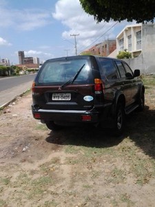 pajero parada_360x480